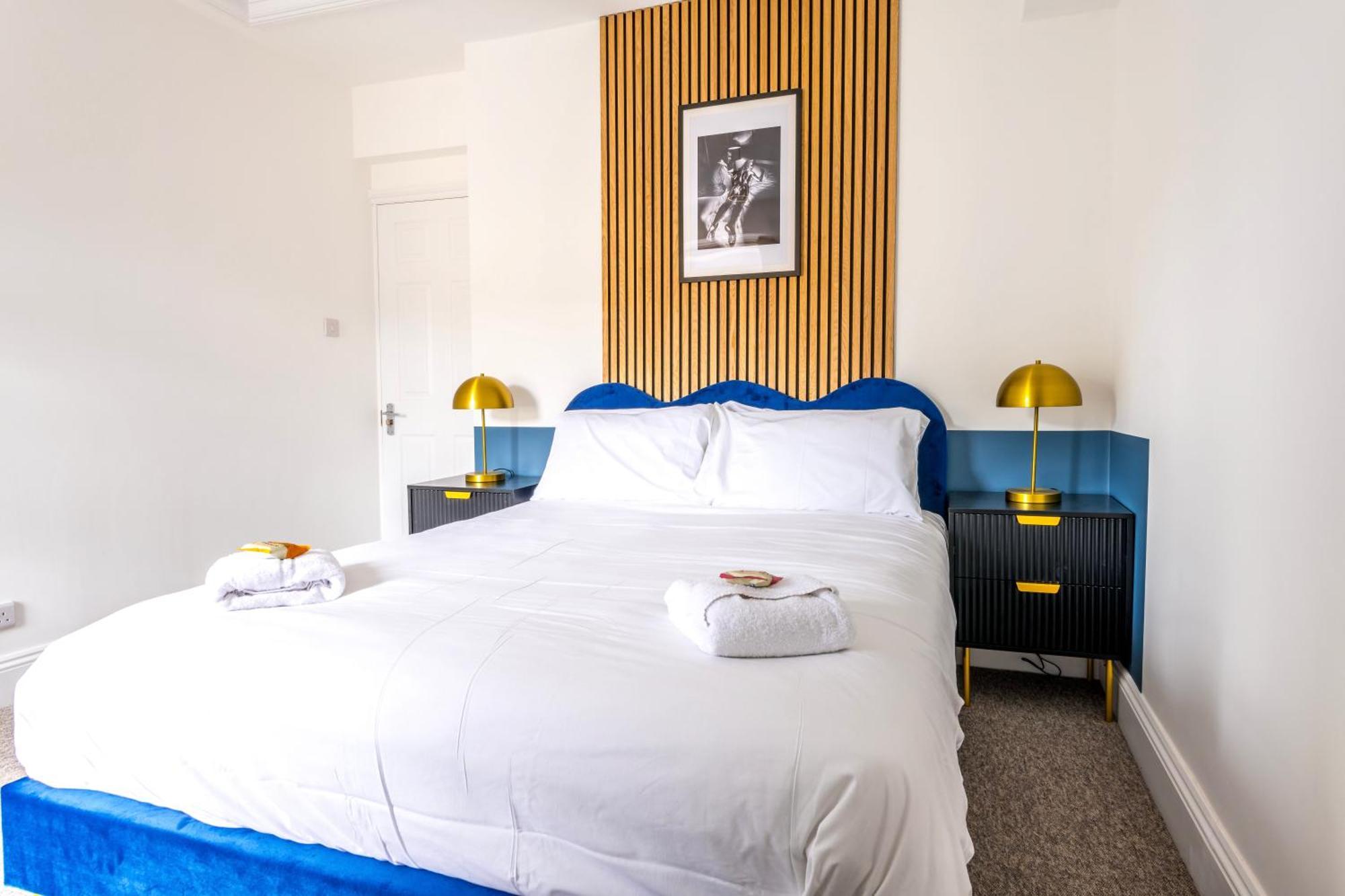 Skyfall With Free Parking For Families & Business By Prescott Apartments Bristol Ngoại thất bức ảnh