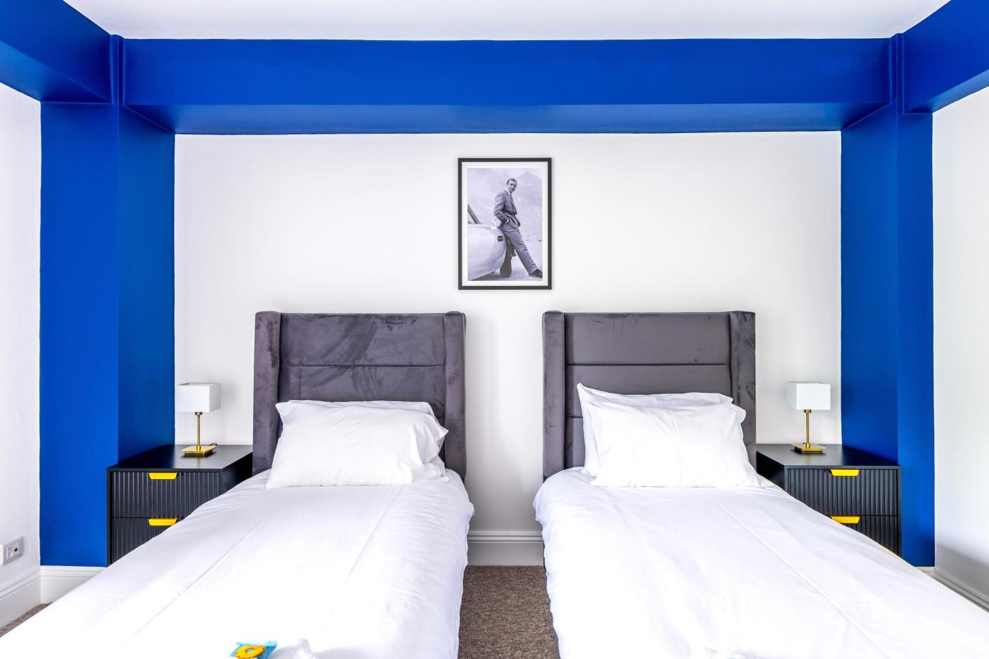 Skyfall With Free Parking For Families & Business By Prescott Apartments Bristol Ngoại thất bức ảnh