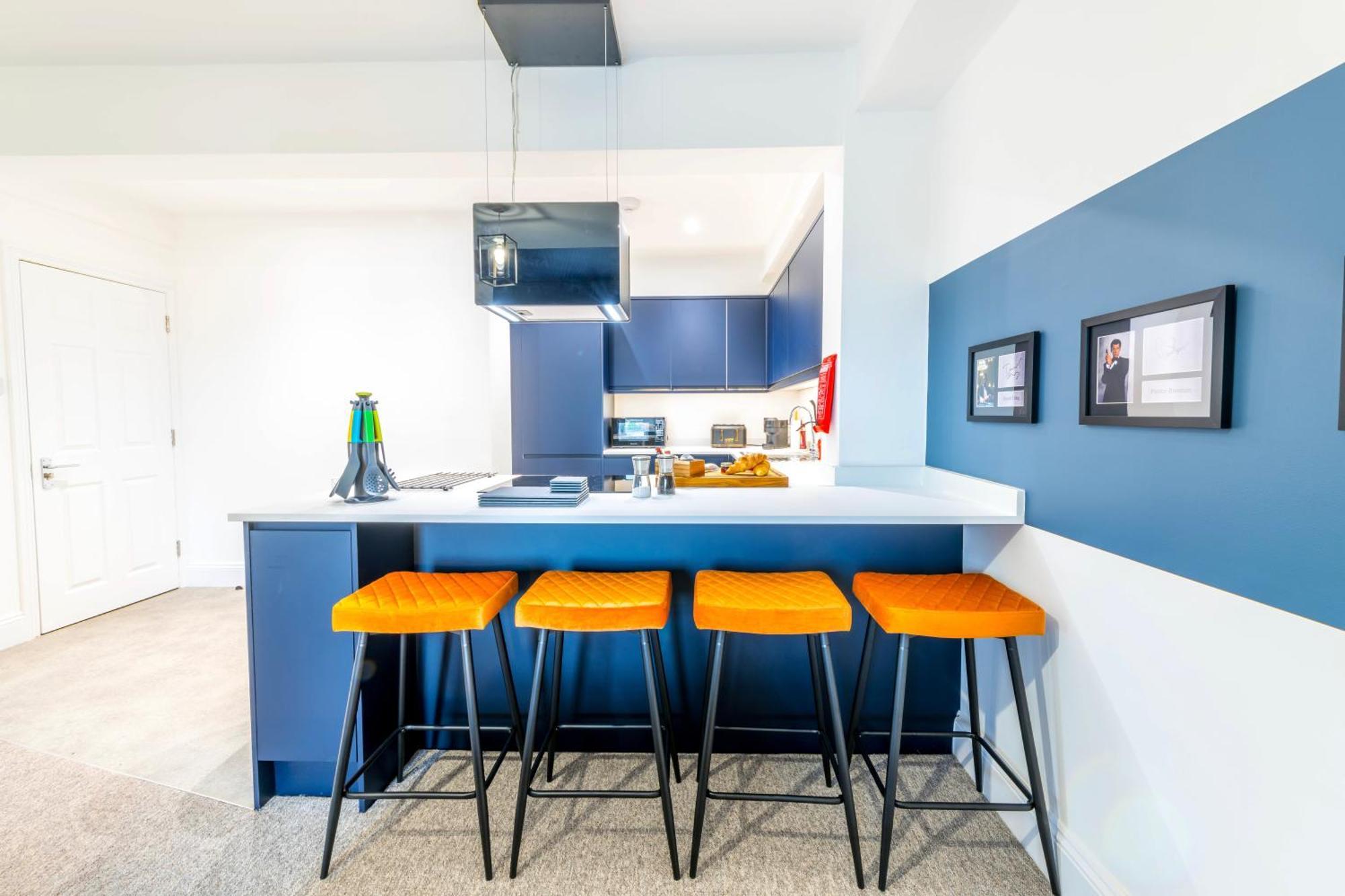 Skyfall With Free Parking For Families & Business By Prescott Apartments Bristol Ngoại thất bức ảnh